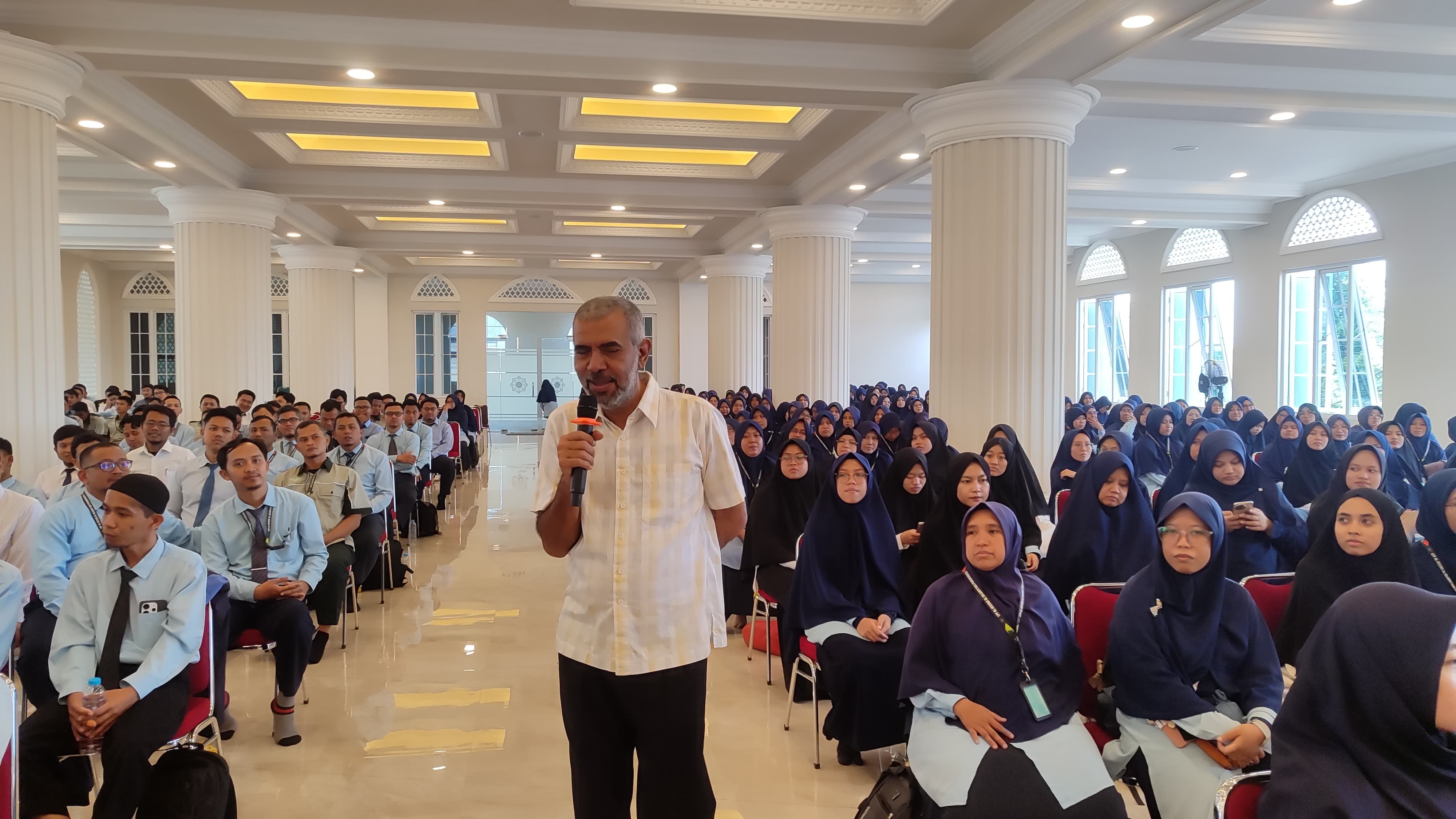 Perkuat Strategi Sambut Tahun Ajaran Baru 2025–2026 LPP Al Irsyad Al Islamiyyah Purwokerto Gelar Stadium General 
